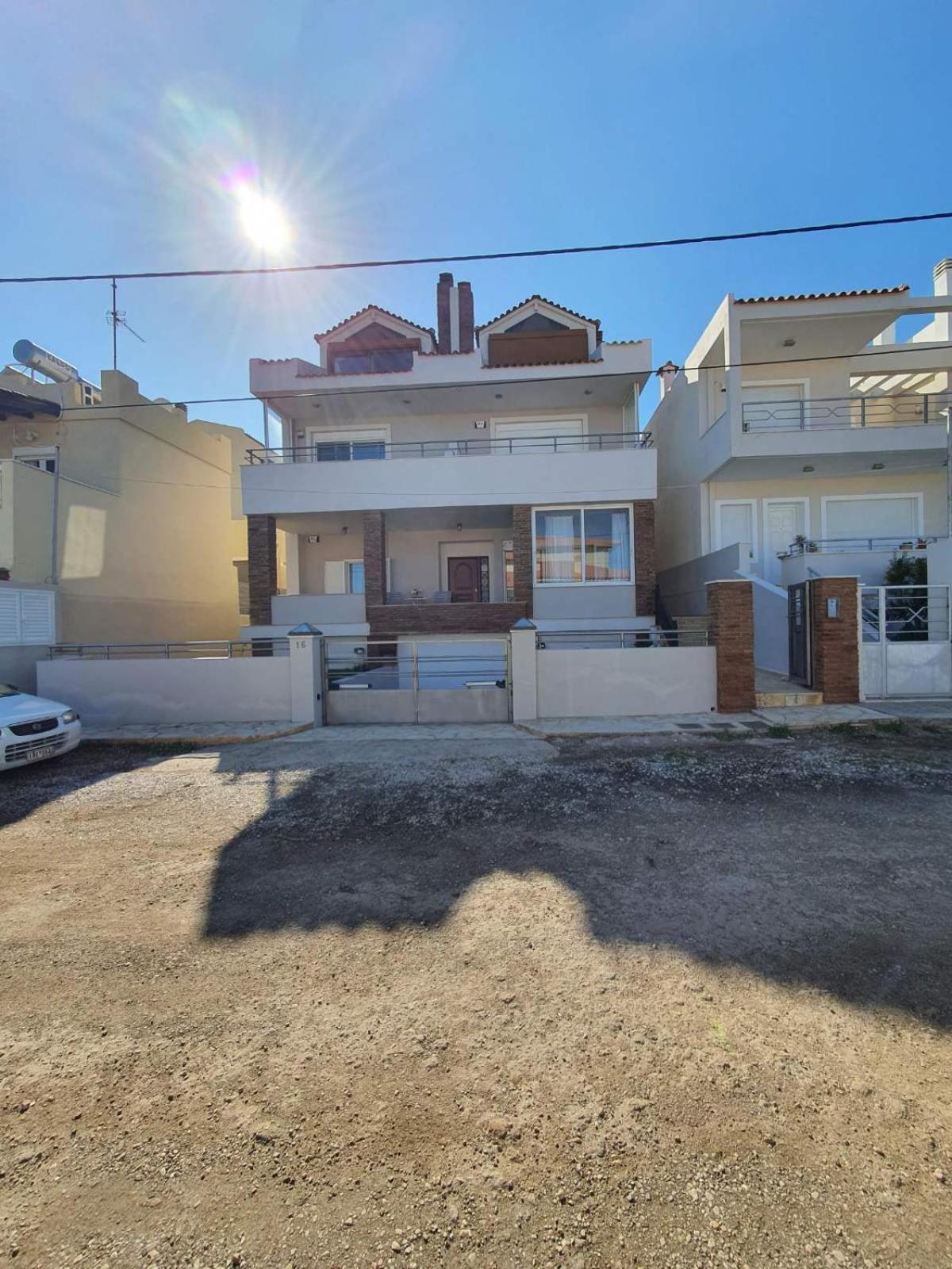 Surf House Villa Artemida  Exterior photo