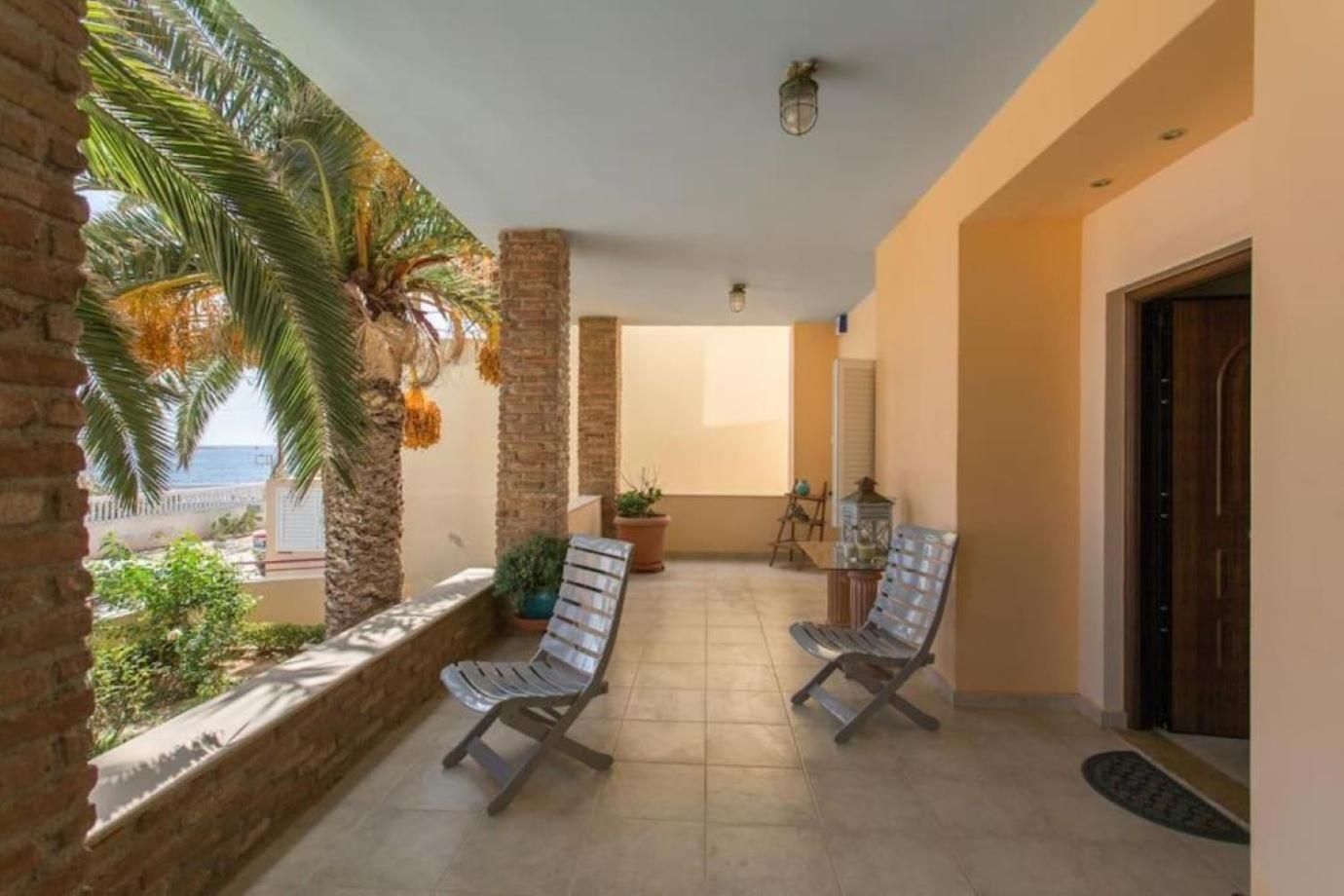 Surf House Villa Artemida  Exterior photo
